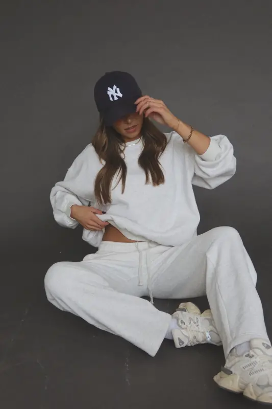 Lennox Crew Neck Sweatshirt In Heather White-93575