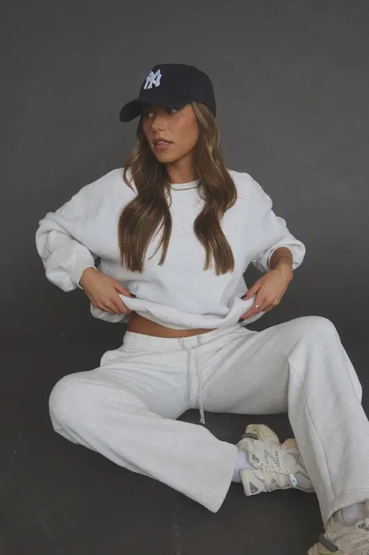 Lennox Crew Neck Sweatshirt In Heather White