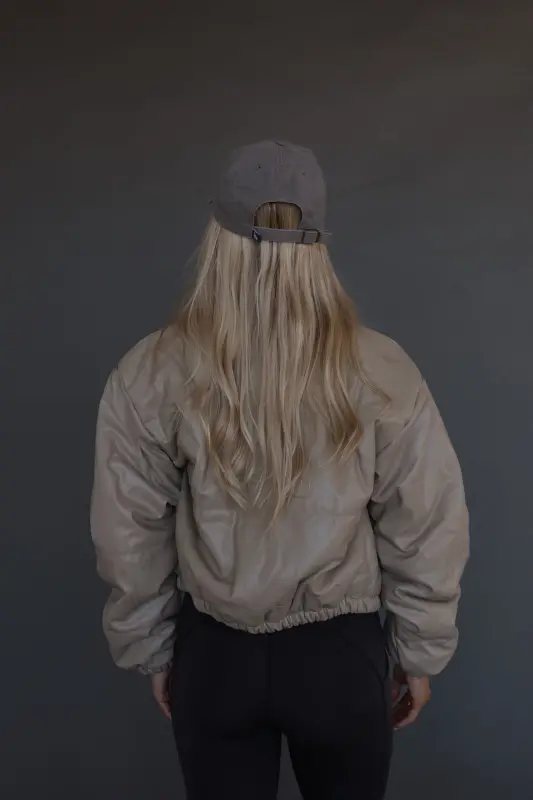 Talon Leather Puffer Jacket In Taupe